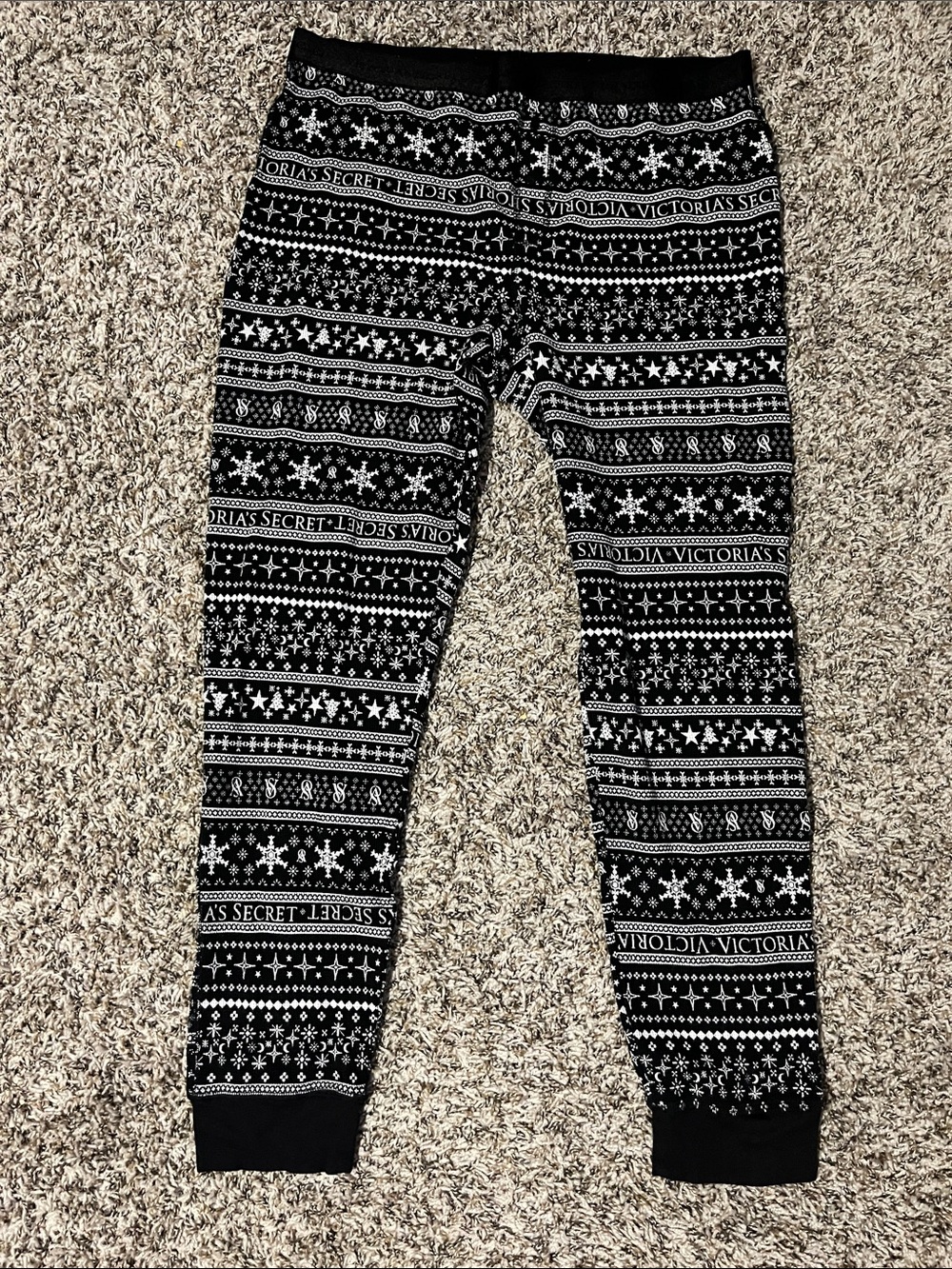 Victoria's Secret Black & White Fair Isle Jogger Pajamas